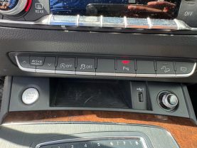 2019 AUDI Q5 SUV 4-CYL, TURBO, 2.0 LITER PREMIUM PLUS SPORT UTILITY 4D