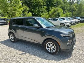 2022 KIA SOUL WAGON 4-CYL, 2.0 LITER LX WAGON 4D at T&T Repairables - used car dealership in Spencer, Indiana.