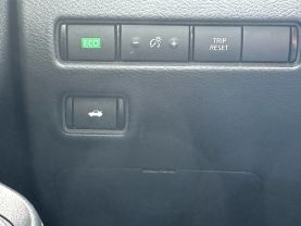 2021 NISSAN SENTRA SEDAN 4-CYL, 2.0 LITER SV SEDAN 4D at T&T Repairables - used car dealership in Spencer, Indiana.