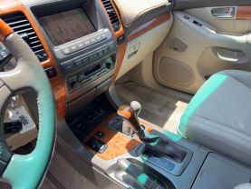 2004 LEXUS GX SUV V8, 4.7 LITER GX 470 SPORT UTILITY 4D