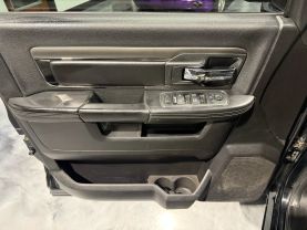 2013 RAM 1500 CREW CAB PICKUP V8, HEMI, 5.7 LITER SPORT PICKUP 4D 5 1/2 FT