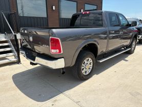 2018 RAM 2500 CREW CAB PICKUP V8, HEMI, 6.4 LITER LARAMIE PICKUP 4D 6 1/3 FT