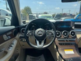 2021 MERCEDES-BENZ GLC SUV 4-CYL, TURBO, 2.0 LITER GLC 300 SPORT UTILITY 4D