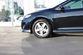 2014 TOYOTA CAMRY SE SEDAN 4D