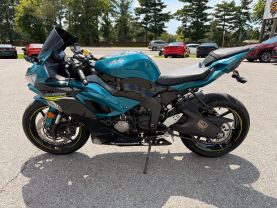 2021 KAWASAKI ZX636HMFNL NINJA ZX-6R SPORTBIKES - -