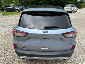 2022 FORD ESCAPE SUV 3-CYL, ECOBOOST, TURBO, 1.5 LITER SE SPORT UTILITY 4D at T&T Repairables - used car dealership in Spencer, Indiana.