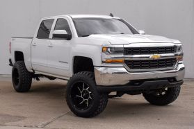 2018 Chevrolet Silverado 1500 Crew Cab - Image 8