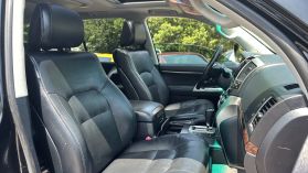 2015 Toyota Land Cruiser - Image 27