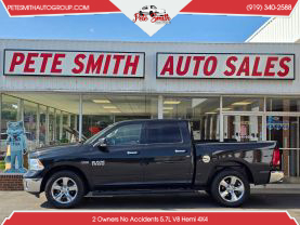 2016 Ram 1500 Crew Cabbig Horn Pickup 4d 5 1/2 Ft - Image 1