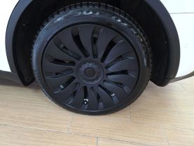 2021 TESLA MODEL Y SUV DUAL AC ELECTRIC MOTORS LONG RANGE SPORT UTILITY 4D