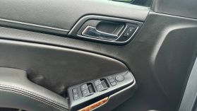 2019 Chevrolet Tahoe - Image 11