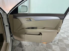 2006 TOYOTA AVALON