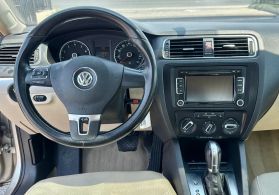 2013 VOLKSWAGEN JETTA SEDAN 5-CYL, PZEV, 2.5 LITER 2.5L SE SEDAN 4D