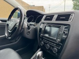 2017 VOLKSWAGEN JETTA SEDAN 4-CYL, TURBO, 1.8 LITER 1.8T SEL SEDAN 4D