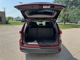 2019 TOYOTA HIGHLANDER SUV V6, 3.5 LITER LE PLUS SPORT UTILITY 4D