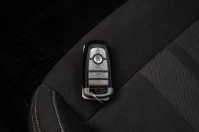 2019 Ford Mustang - Image 59