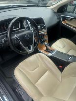 2017 VOLVO XC60