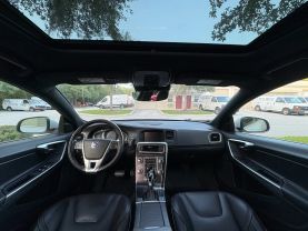2017 VOLVO S60