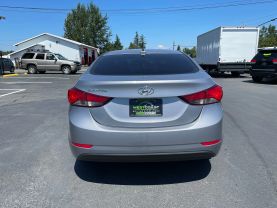 2016 HYUNDAI ELANTRA SEDAN 4-CYL, 1.8 LITER SE SEDAN 4D