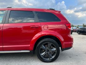 2019 DODGE JOURNEY SUV 4-CYL, 2.4 LITER CROSSROAD SPORT UTILITY 4D