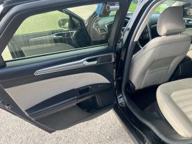 2017 FORD FUSION SEDAN 4-CYL, 2.5 LITER S SEDAN 4D