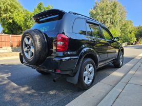 2005 TOYOTA RAV4 SPORT UTILITY 4D