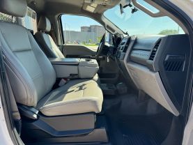 2017 FORD F450 SUPER DUTY REGULAR CAB & CHASSIS CAB_CHASSIS V8, TURBO DIESEL, 6.7L XL 2D