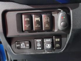 2017 Toyota Tacoma Double Cab - - Image 43