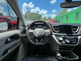 2017 CHRYSLER PACIFICA VAN V6, 3.6 LITER TOURING-L MINIVAN 4D