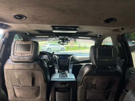 2018 CADILLAC ESCALADE SUV V8, 6.2 LITER PLATINUM SPORT UTILITY 4D