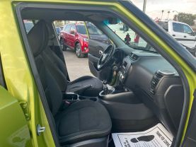 2014 KIA SOUL WAGON GREEN AUTOMATIC -  V & B Auto Sales