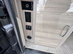 2021 THOR MOTOR COACH BB20A-21 CARGO V6, VVT, 3.6 LITER 3500 HIGH ROOF EXTENDED VAN 3D