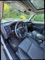 2009 JEEP COMMANDER SPORT UTILITY 4D
