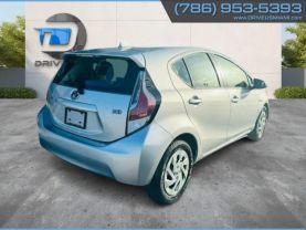 2016 TOYOTA PRIUS C