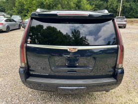 2017 CADILLAC ESCALADE SUV V8, 6.2 LITER LUXURY SPORT UTILITY 4D at T&T Repairables - used car dealership in Spencer, Indiana.
