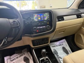 2017 MITSUBISHI OUTLANDER
