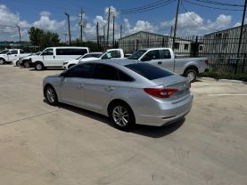2016 HYUNDAI SONATA SEDAN 4-CYL, 2.4 LITER SE SEDAN 4D at Motors On Wheels - used car dealership in Houston, Texas.