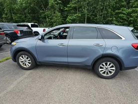2020 Kia Sorento - Image 2