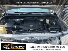 2011 TOYOTA TUNDRA CREWMAX PICKUP V8, FLEX FUEL, 5.7 LITER PICKUP 4D 5 1/2 FT