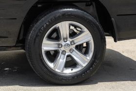 2014 RAM 1500 CREW CAB PICKUP V8, HEMI, 5.7 LITER SPORT PICKUP 4D 5 1/2 FT