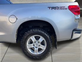 2008 TOYOTA TUNDRA DOUBLE CAB PICKUP V8, 5.7 LITER SR5 PICKUP 4D 6 1/2 FT