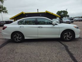 2017 HONDA ACCORD SEDAN 4-CYL, I-VTEC, 2.4 LITER LX SEDAN 4D