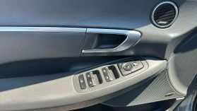 2020 Hyundai Sonata - Image 12