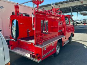 1995 TOYOTA HIACE TRUCK 2L FIRE TRUCK