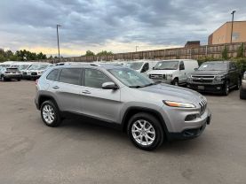 2016 JEEP CHEROKEE SUV 4-CYL, 2.4 LITER LATITUDE SPORT UTILITY 4D