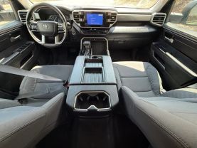 2023 TOYOTA TUNDRA CREWMAX PICKUP V6, I-FORCE, TWIN TURBO, 3.4 LITER SR5 PICKUP 4D 5 1/2 FT