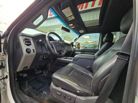 2013 Ford F350 Super Duty Crew Cablariat Pickup 4d 8 Ft - Image 10
