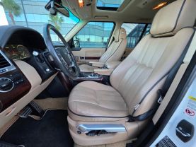 2011 Land Rover Range Rover - Image 18