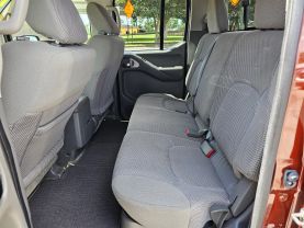 2017 NISSAN FRONTIER CREW CAB PICKUP V6, 4.0 LITER SV PICKUP 4D 5 FT