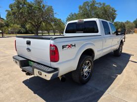 2011 FORD F250 SUPER DUTY CREW CAB PICKUP V8, TURBO DIESEL, 6.7L LARIAT PICKUP 4D 6 3/4 FT